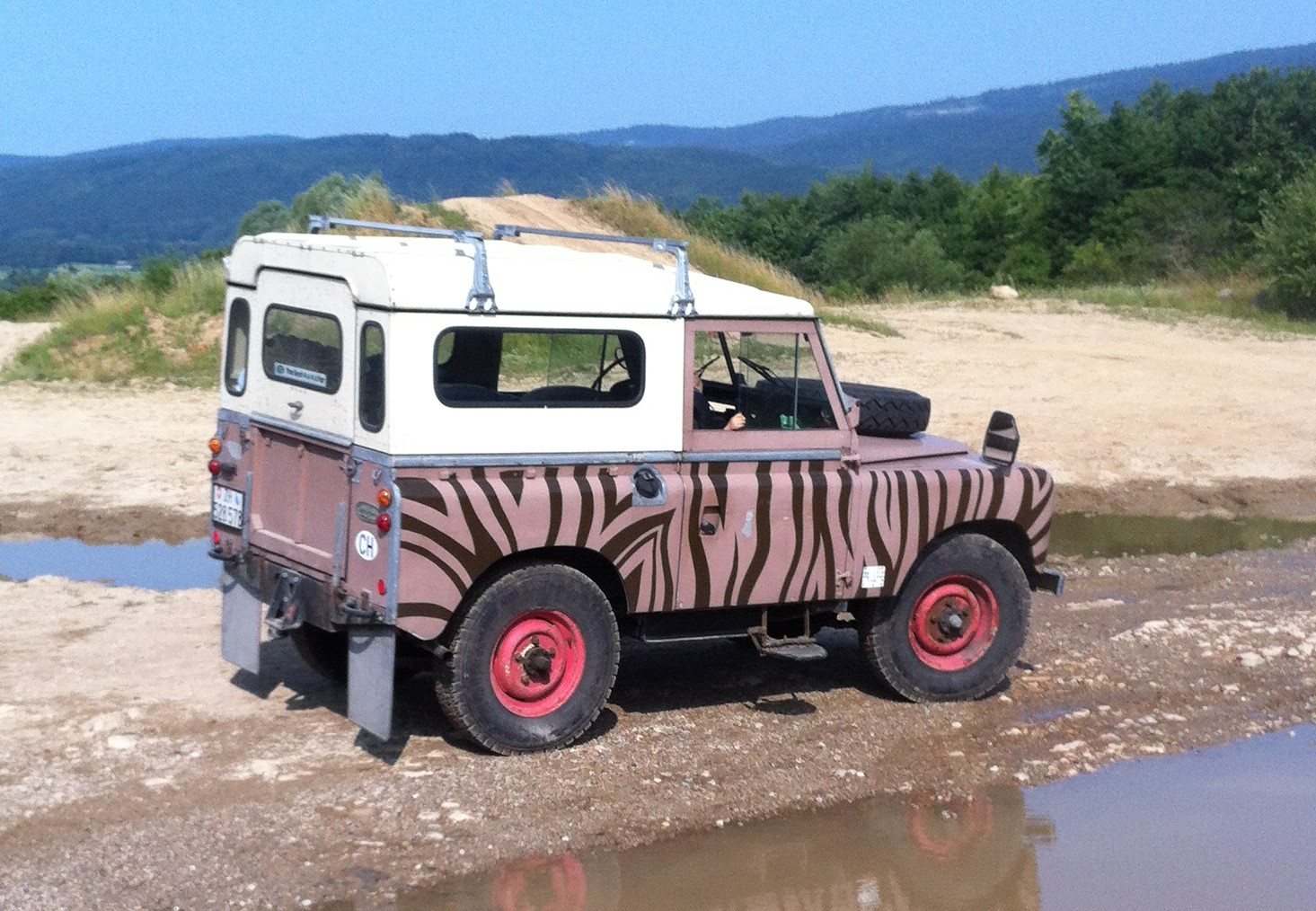 Land Rover SIIA hard-top.